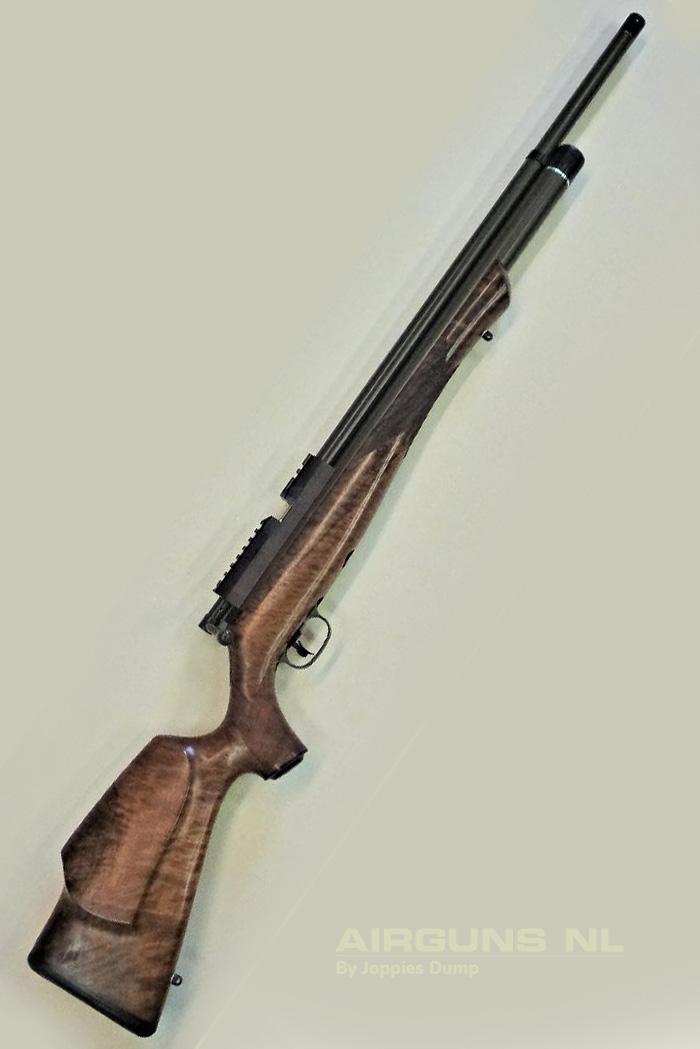 Beaumont  - beaumont grizzly 223 160 joule walnut stock 2